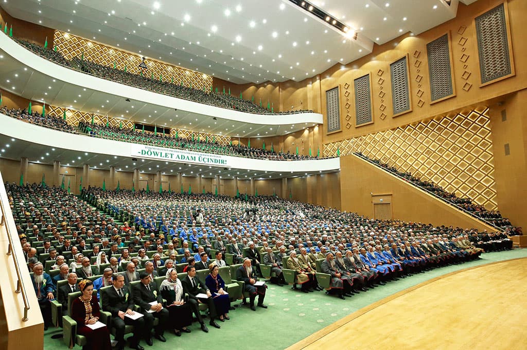 Президент Туркменистана созывает Народный Совет на 25 сентября в Ашхабаде