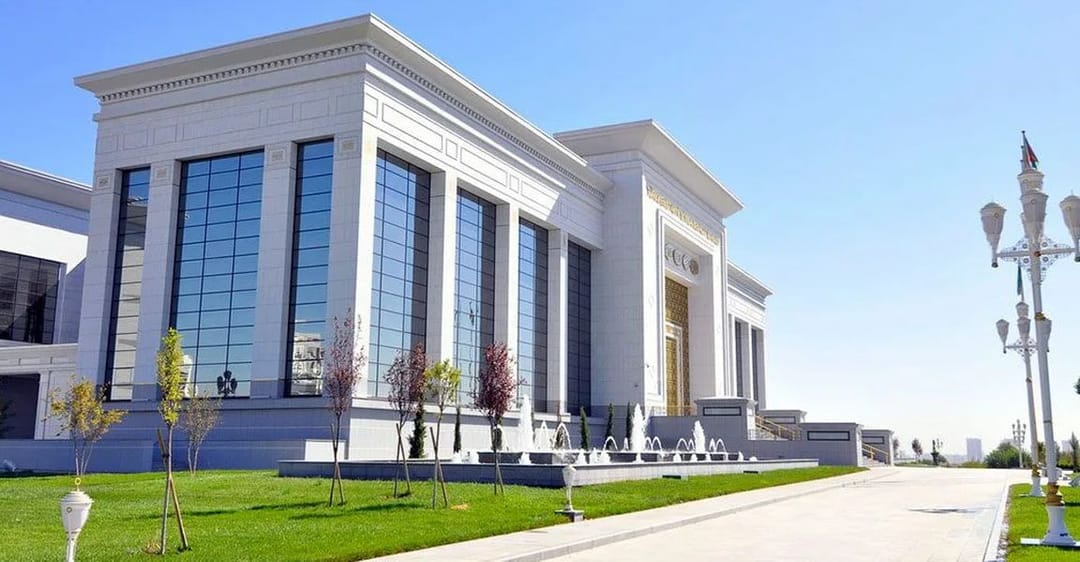 Бердымухамедов объявил выговор главе Торгово-промышленной палаты Туркменистана