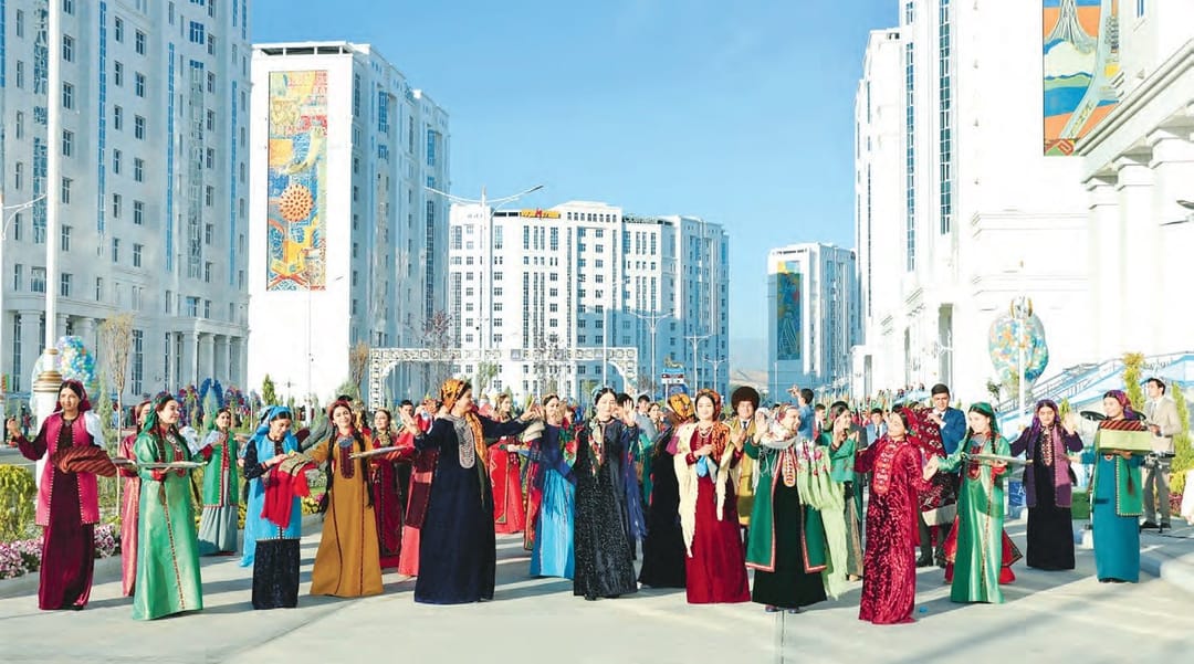 В Туркменистане к Дню независимости введут в эксплуатацию свыше 30 новостроек