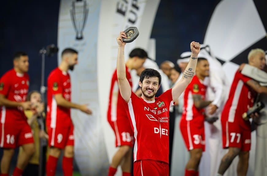 Serdar Azmun «Şabab Al-Ahli» bilen BAE-niň Superkubogyna mynasyp boldy