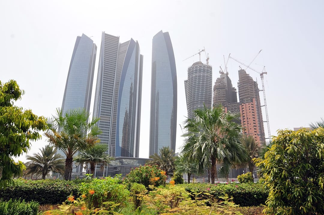 Абу-Даби вновь включил Туркменистан в «Зеленый список» для туристов