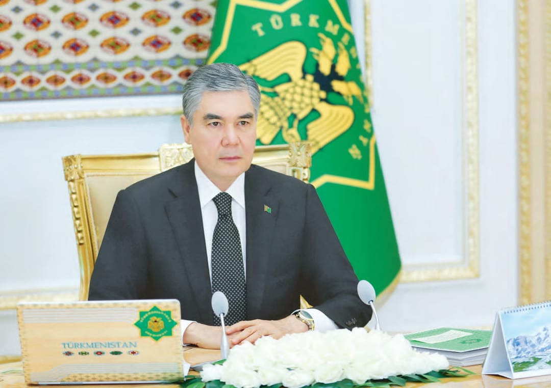 Berdimuhamedow koronawirusyň omikron görnüşiniň öňüni almak boýunça wezipeleri kesgitledi