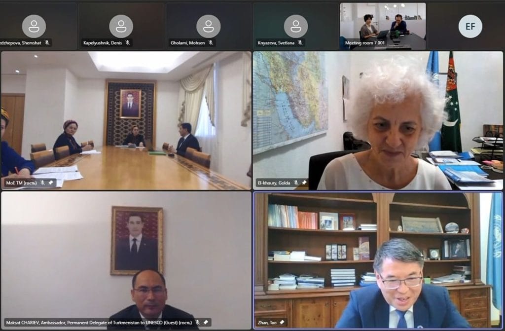 The development of a Roadmap for cooperation between Turkmenistan and the UNESCO Institute was discussed