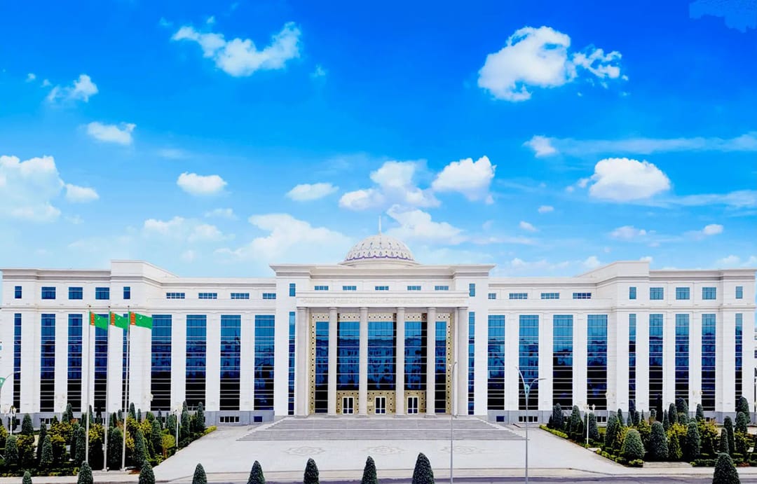 Инженерно-технологический университет имени Огуз хана вошел в восьмерку лидеров THE Awards Asia-2024