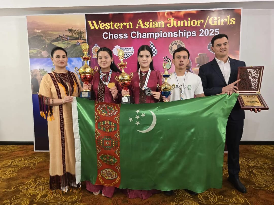 Три медали завоевали туркменские шахматисты на чемпионате Западной Азии в Шри-Ланке
