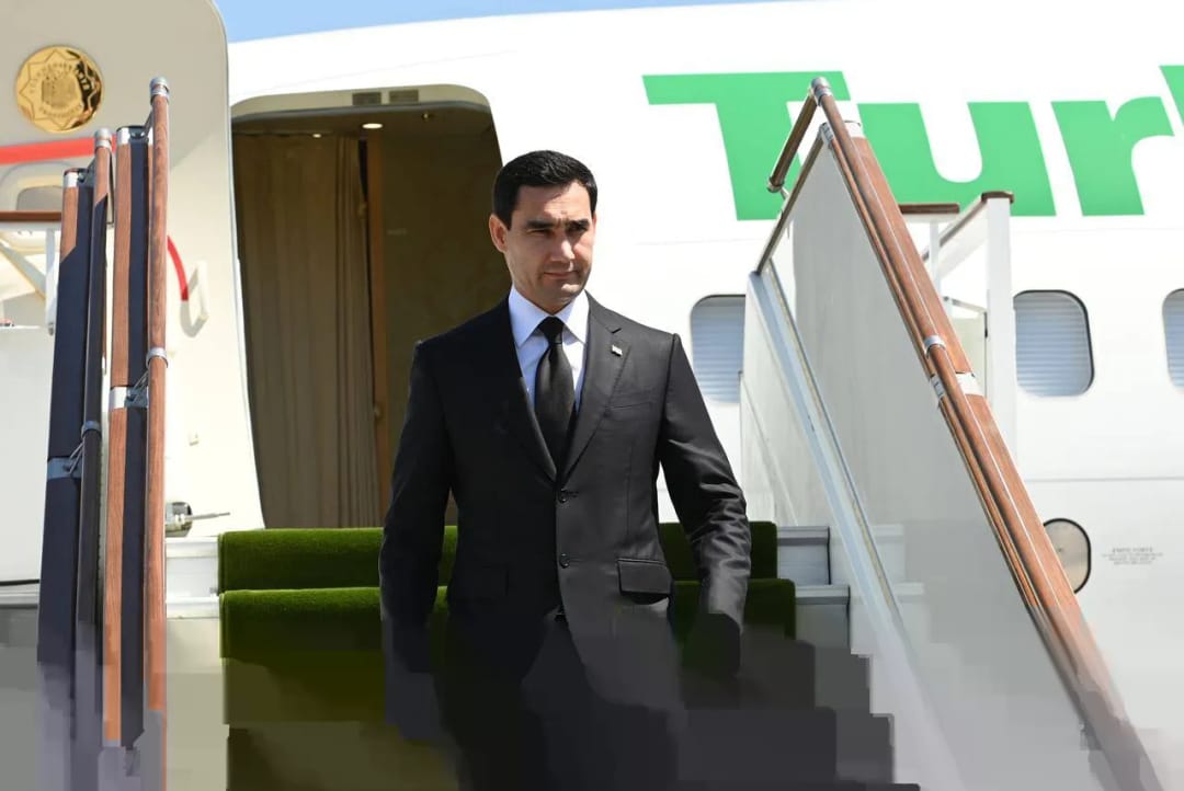 Президент Туркменистана завершил рабочий визит в Таджикистан