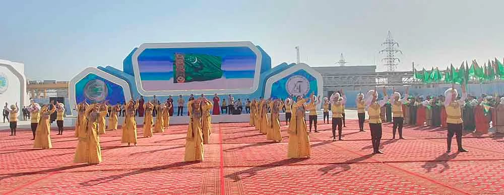 В Туркменистане заложили новый комплекс по производству минудобрений