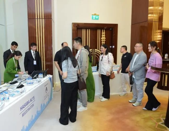 Первая группа иностранных участников OGT 2025 уже прибыла в столицу Туркменистана