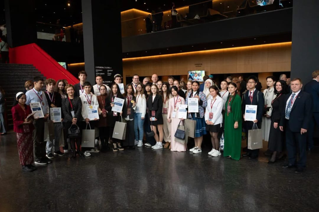 Туркменские школьники стали призерами Международной олимпиады по русскому языку