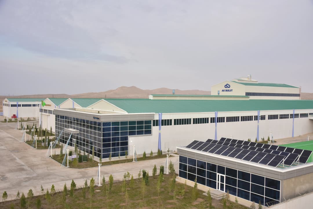 «Ak Bulut» — Türkmenistanyň gurluşyk materiallaryny öndürmekde öňdebaryjy kompaniýadyr