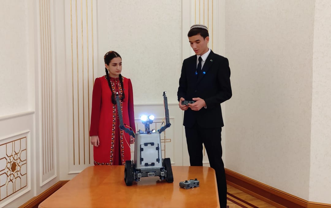 В Туркменистане продолжается отборочный этап конкурса «Цифровое решение – 2025»