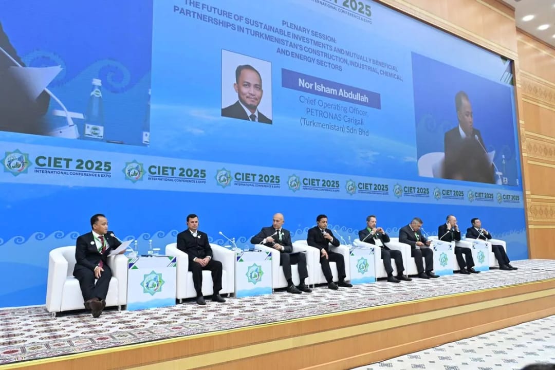 На площадке CIET 2025 в Авазе подписали ряд документов о двустороннем сотрудничестве