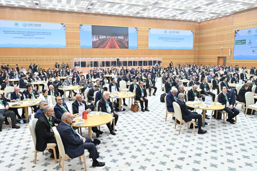 В Авазе завершилась международная конференция CIET 2025 с участием делегатов из 55 стран