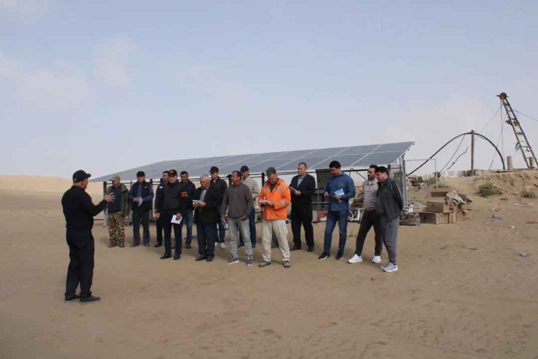 В южном регионе Туркменистана установили солнечную батарею