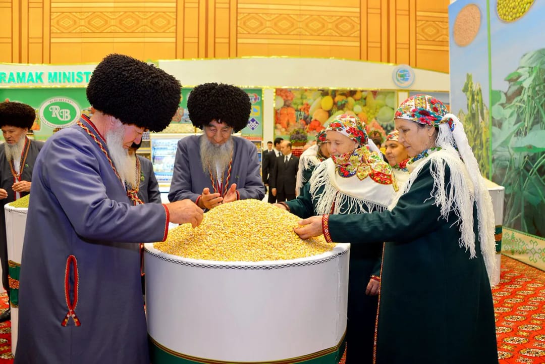 Türkmenistanda Hasyl toýy bellenilýär