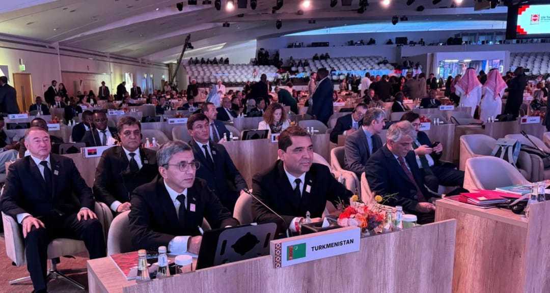 Делегация Туркменистана участвует в 26-й сессии генассамблеи ЮНВТО в Эр-Рияде