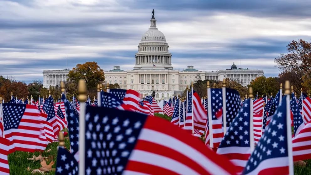 Сенат США одобрил законопроект о бюджете для завершения рекордного шатдауна