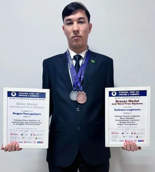 Студент из Туркменистана занял второе место на международной олимпиаде по математике