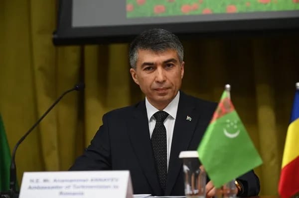 Посол Туркменистана осветил приоритеты страны в интервью GeoPolitica