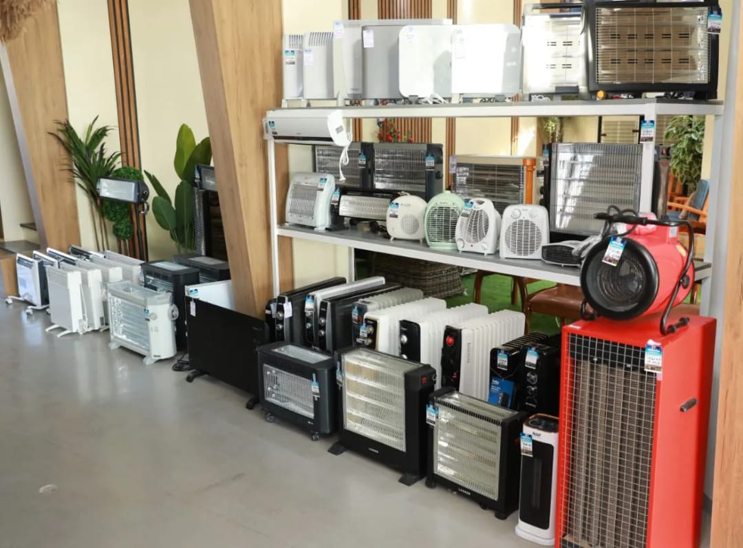 Ak Gaýa dükanyndaky täze peçler her bir öýe, her bir iş ýerine ýylylyk paýlaýar