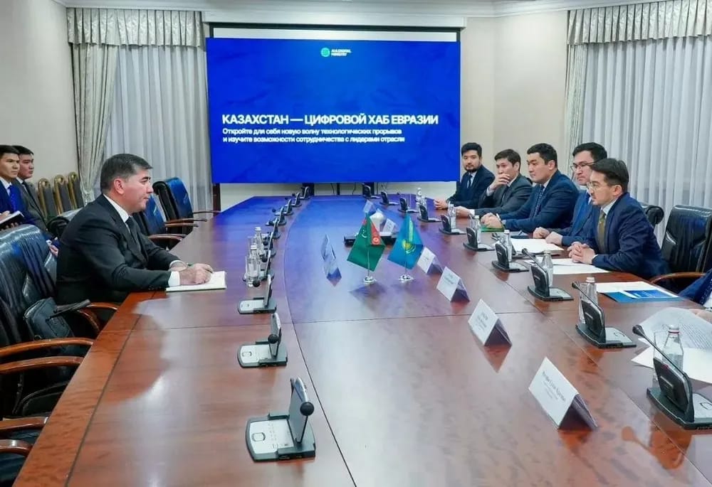 Туркменистан и Казахстан построят трансграничную волоконно-оптическую линию