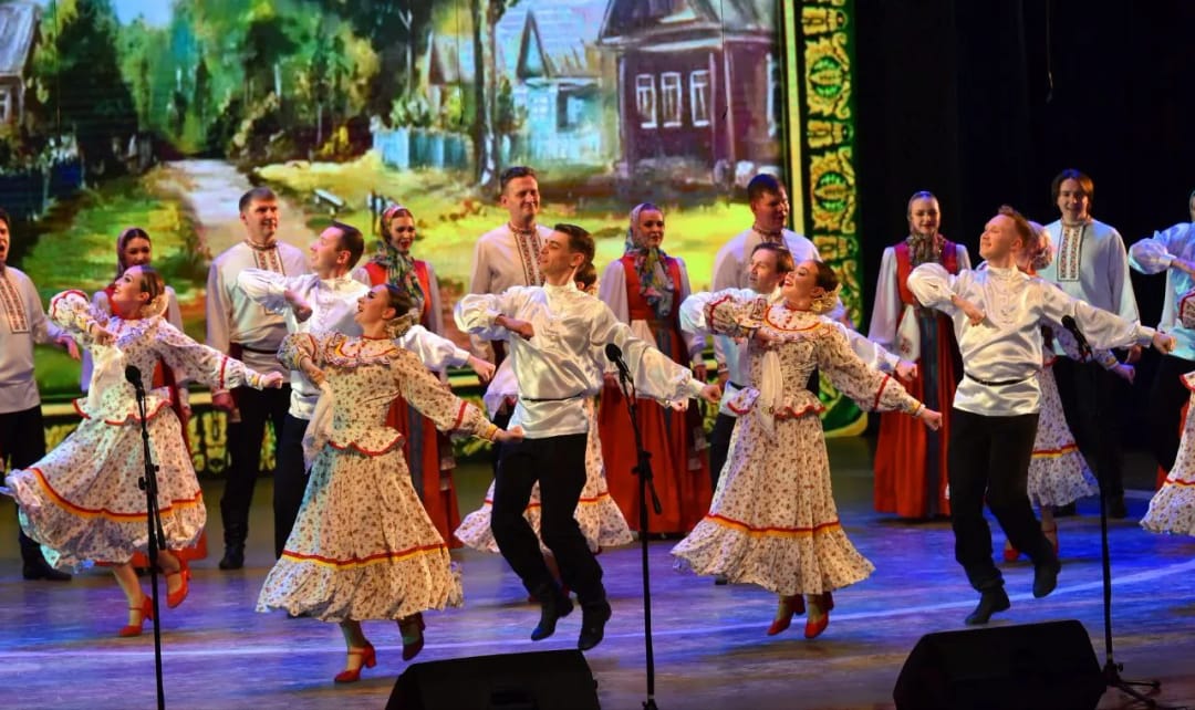 Ural hor topary Aşgabatdaky çykyşlary iki halkyň arasyndaky dostlugyň nyşany diýip atlandyrdy