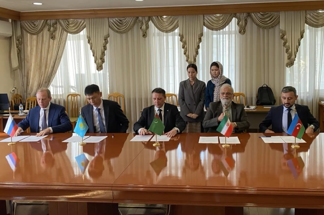 Казахстан положительно оценил взаимодействие с Туркменистаном по биоресурсам Каспия