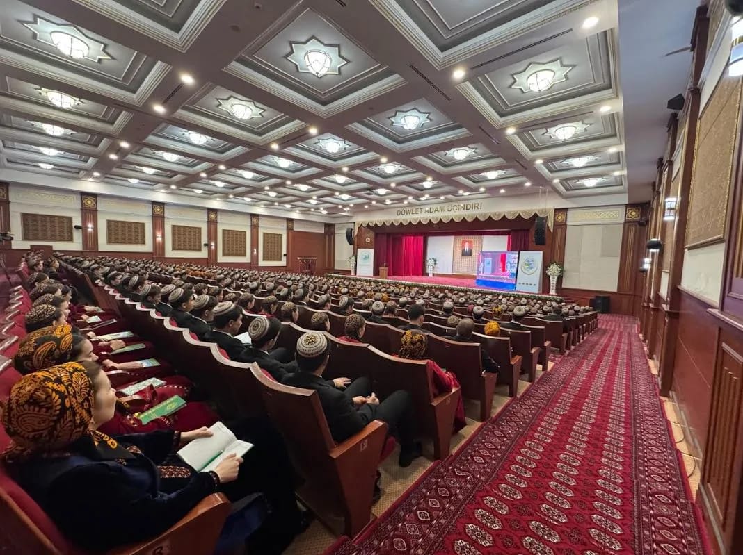 В Туркменистане прошла международная конференция по устойчивому развитию экономики