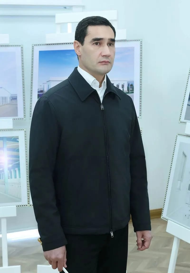 Президент Туркменистана открыл животноводческий комплекс «Altyn halka»