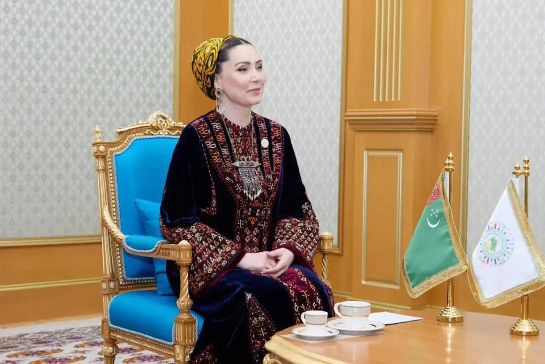 На полях международного форума в Авазе Огулджахан Атабаева провела ряд двусторонних встреч