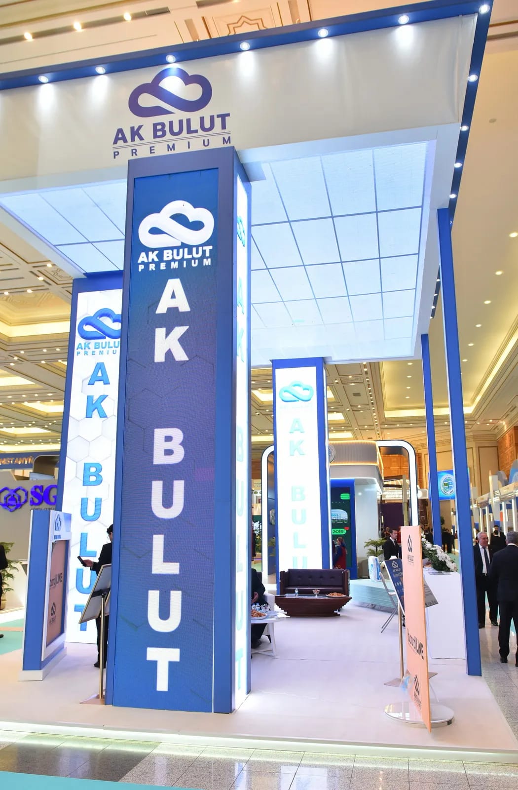 «Ak Bulut» участвует в выставке к 30-летию нейтралитета Туркменистана