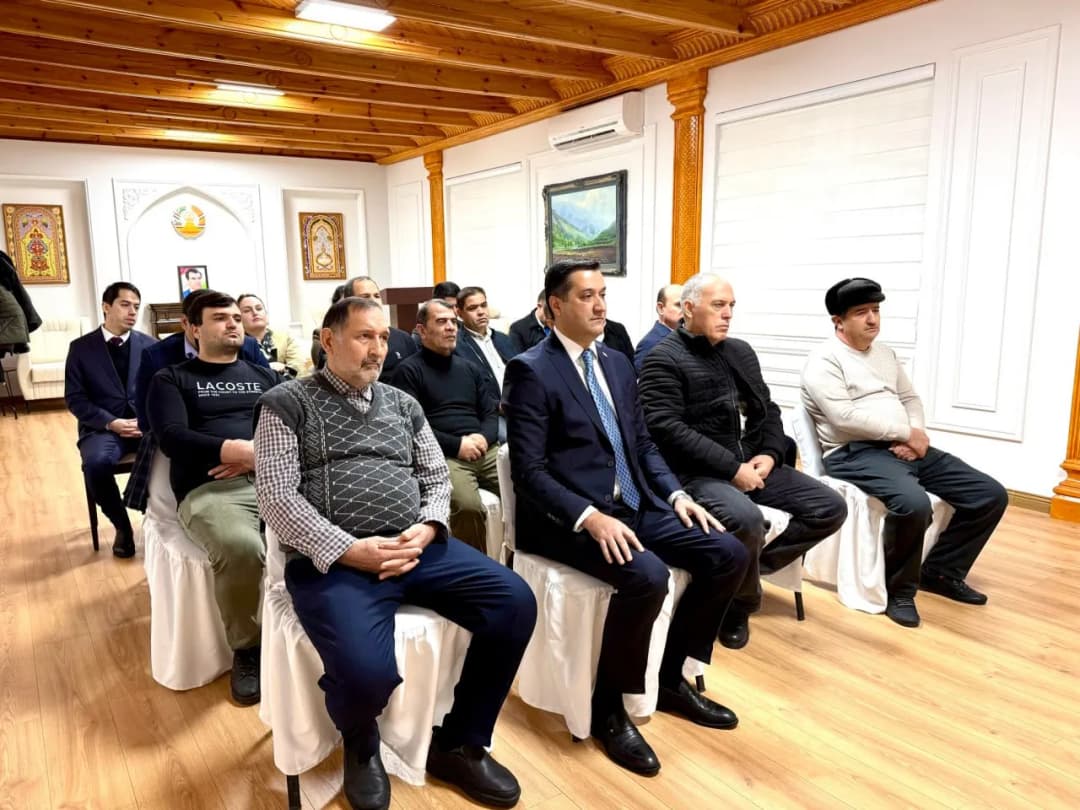 Граждане Таджикистана в Туркменистане ознакомились с Посланием Эмомали Рахмона