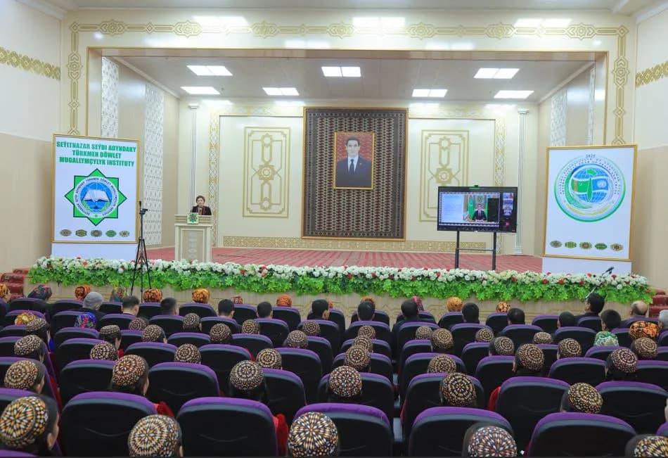 Состоялась научная конференция «Туркменский язык в системе тюркоязычных культур»