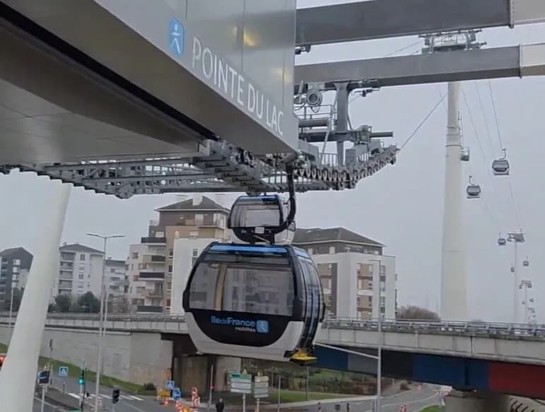 Во Франции открыта самая длинная канатная дорога Европы