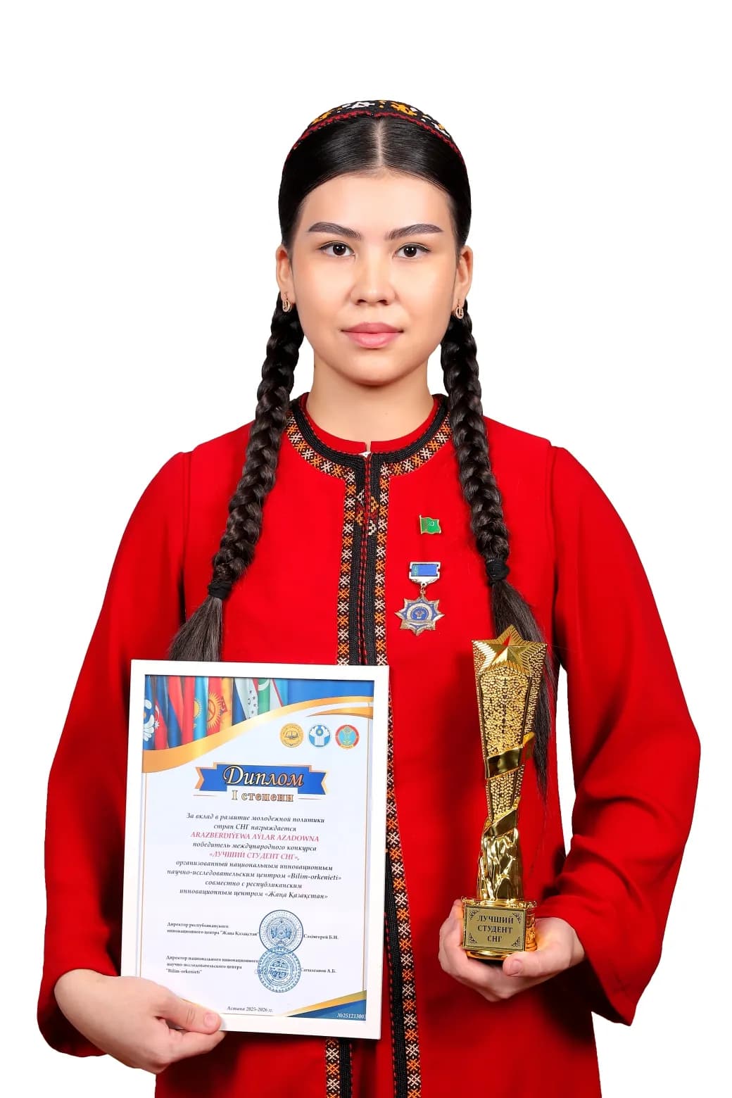 Türkmen döwlet uniwersitetiniň talyby «GDA-nyň iň gowy talyby» atly halkara bäsleşikde ýeňiji boldy