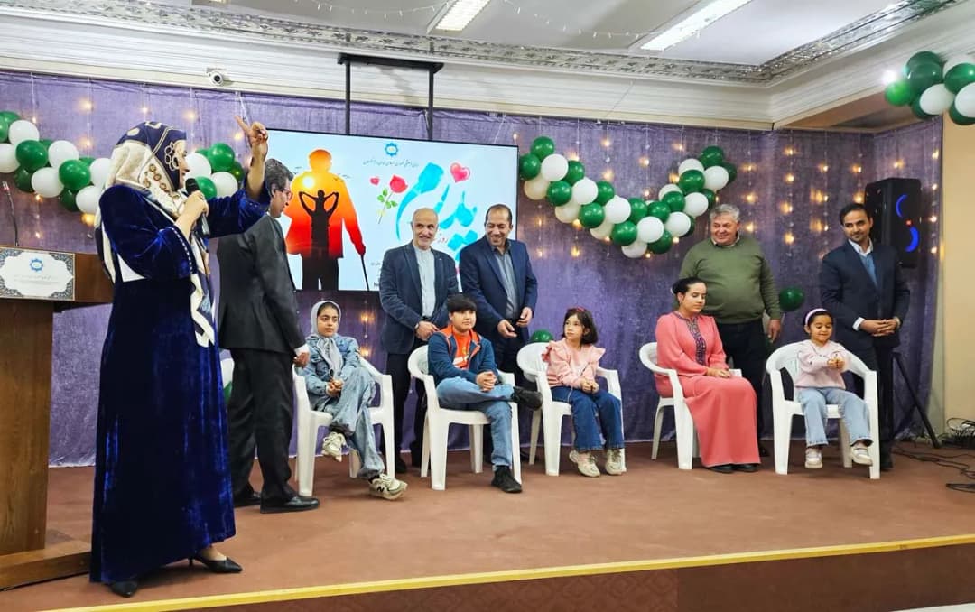 Eýranyň Aşgabatdaky ilçihanasy Atalar gününi belledi