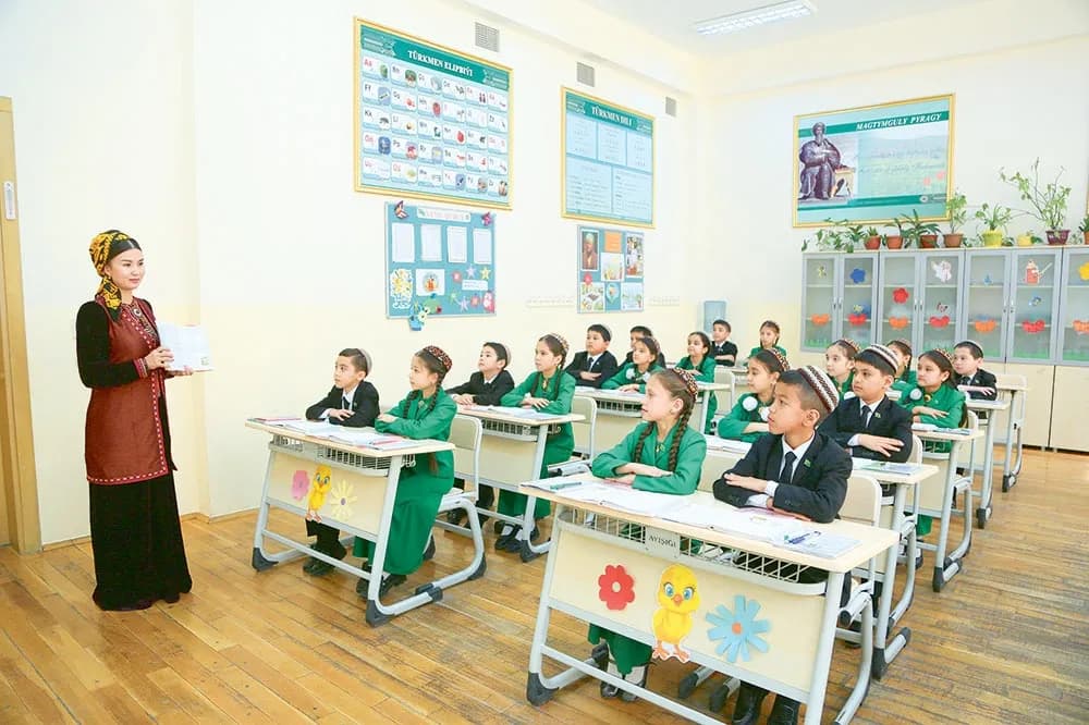 Türkmenistanda okuw ýylynyň ikinji ýarymynyň ilkinji okuw sapagy ýylyň şygarynyň ady bilen geçirilýär