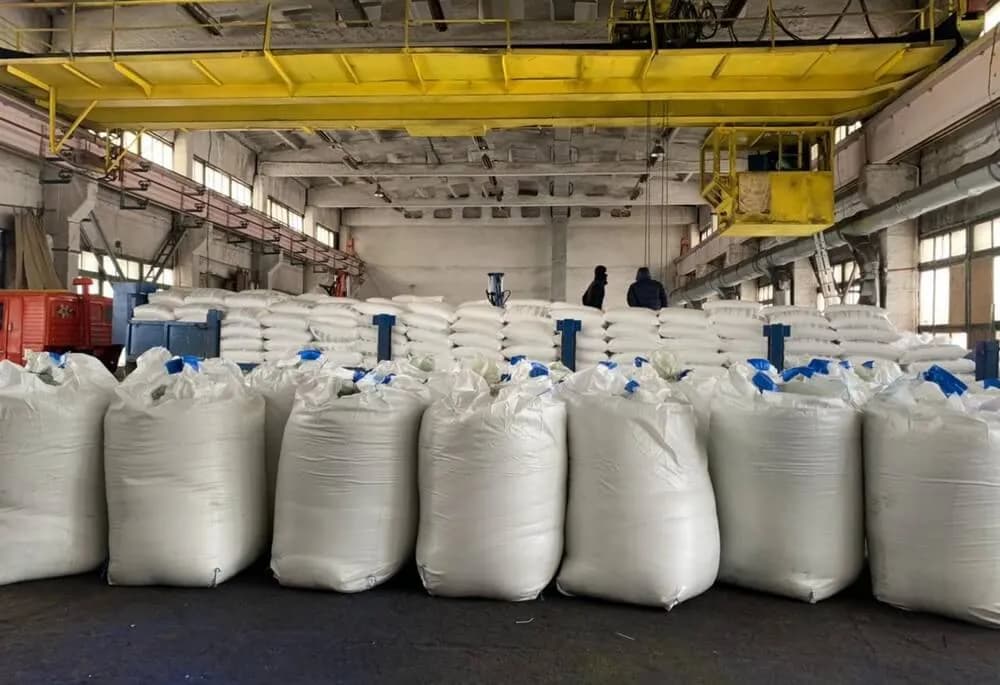 «Garabogazkarbamid» zawodynda geçen ýylda 722 müň tonna karbamid döküni öndürildi