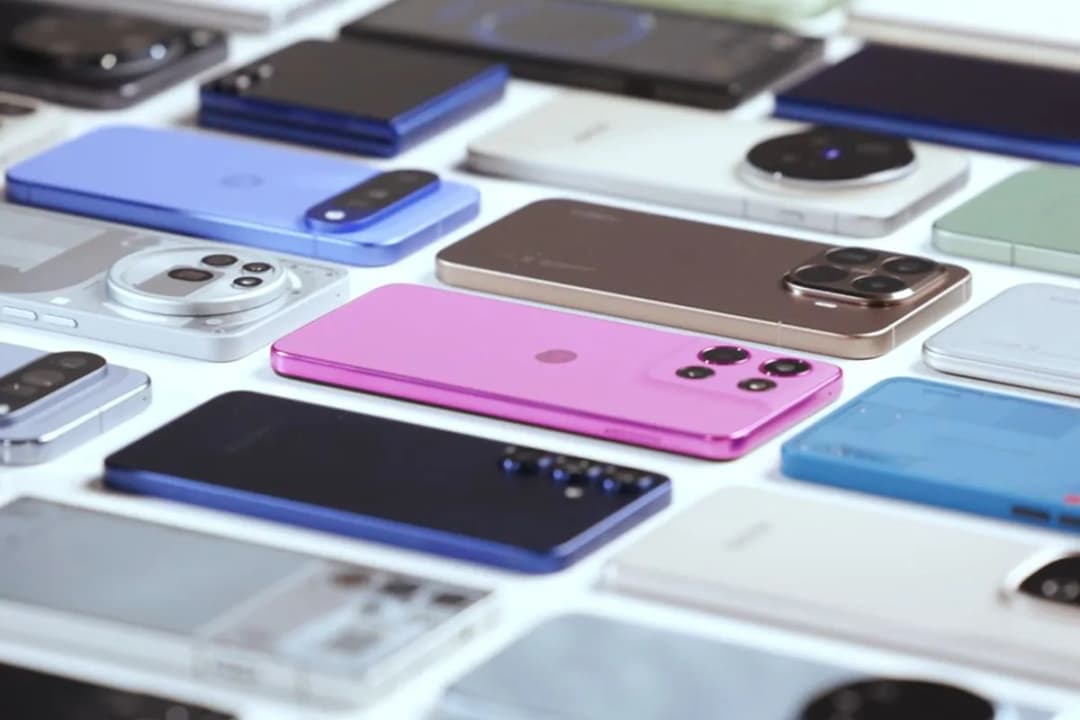 Satyjy sargyt eden «Nokia» telefonlaryny 16 ýyldan soňra aldy