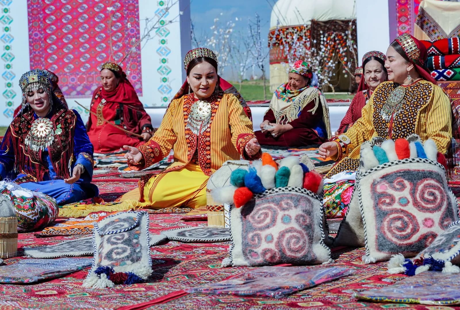 Весна пришла: как Туркменистан отметил Новруз