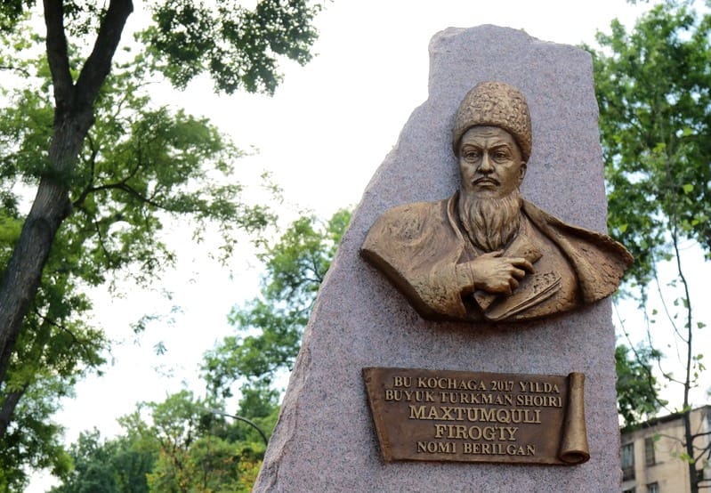 «Türkmenfilm» Özbegistanda Magtymguly Pyraga barada täze filmi surata düşürip başlady