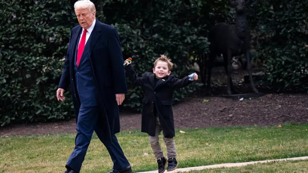 Ilon Maskyň ogly bilen Trampyň fotosuraty internetde meşhur boldy