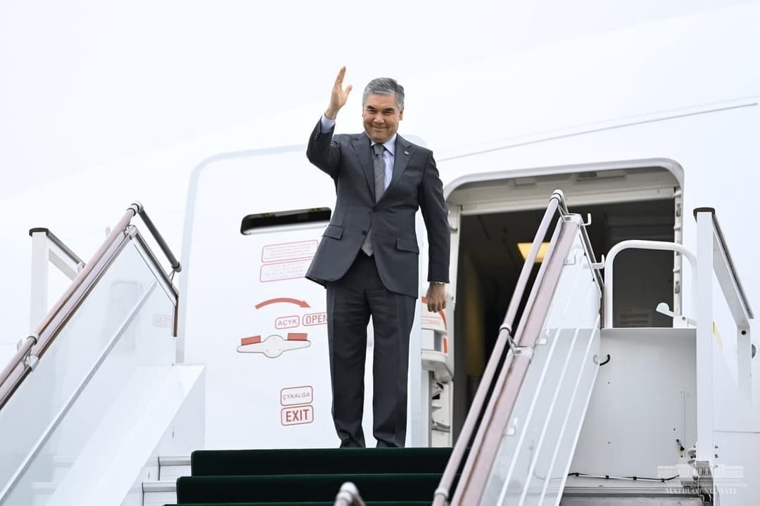 Президент Туркменистана отправился в Дубай для участия во Всемирной выставке «ЭКСПО-2020»