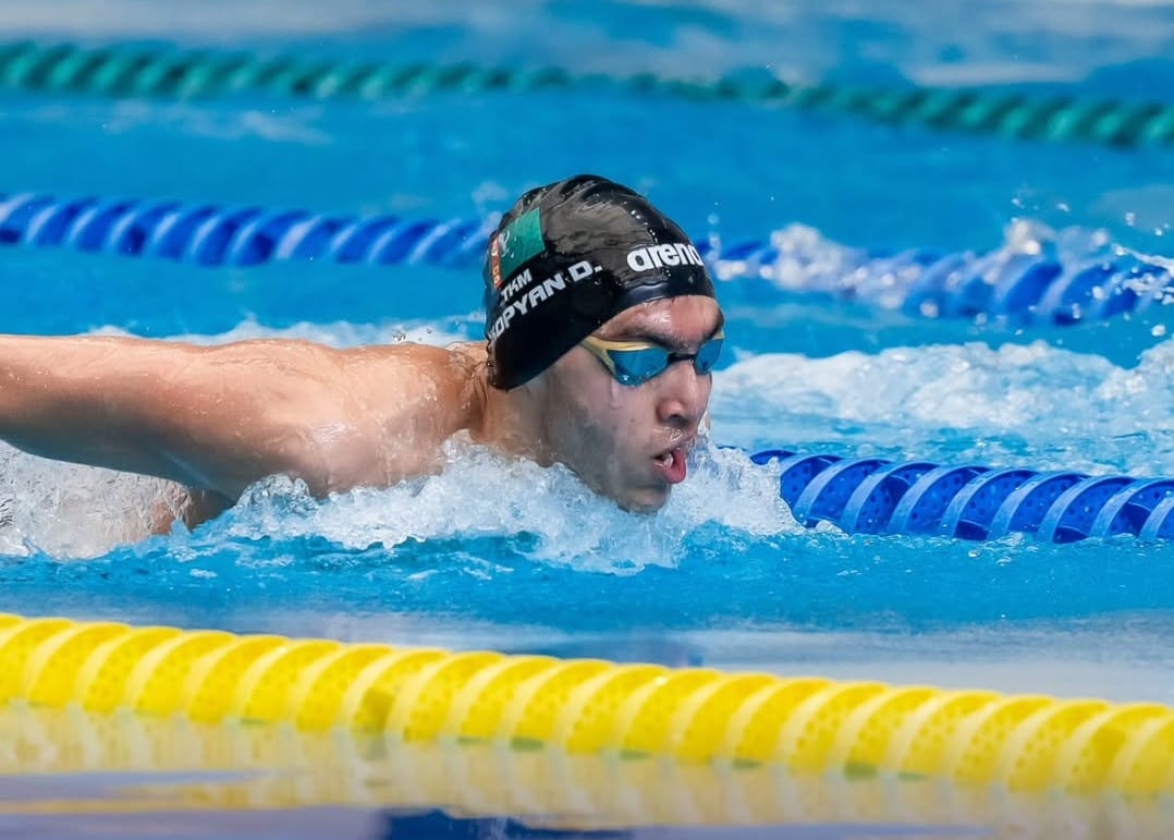 Четверо туркменских пловцов выступят на чемпионате мира по водным видам спорта в Сингапуре