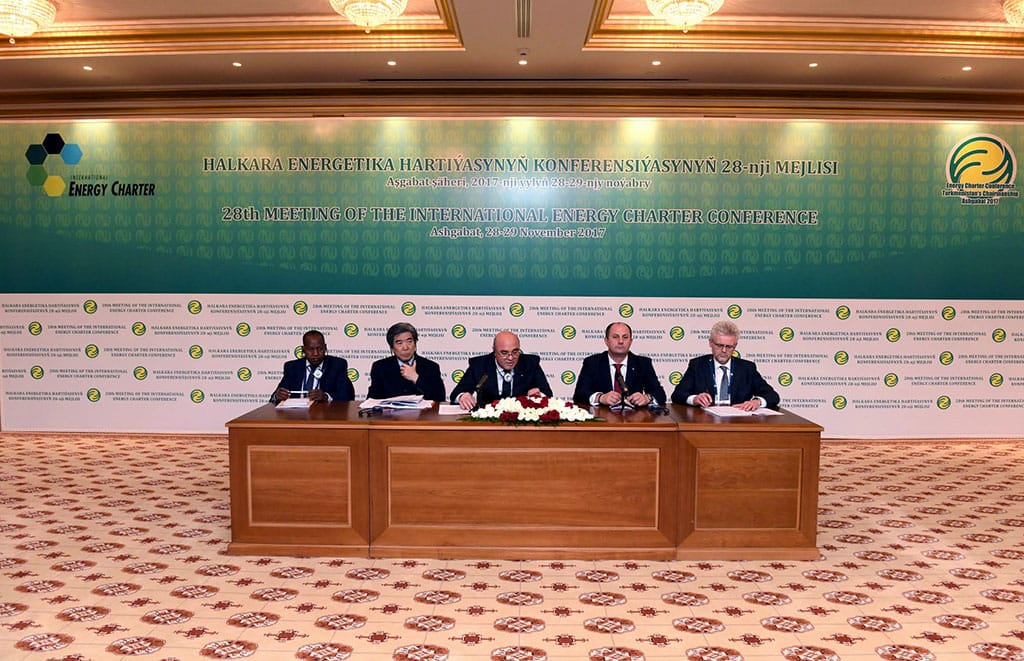 В Туркменистане принята Ашхабадская Декларация Конференции Энергетической Хартии