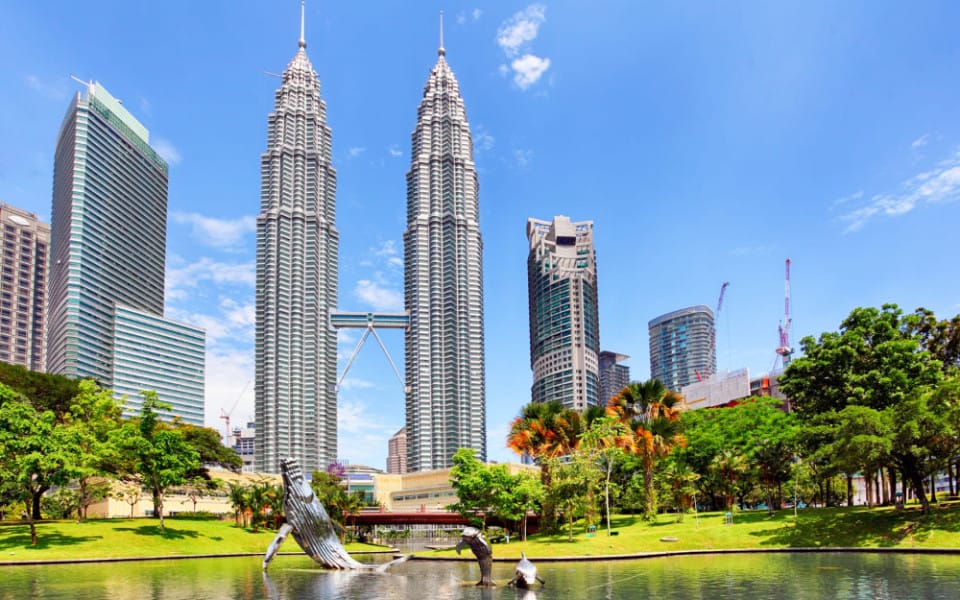 Малайзия одобрила визы для 350 туркменских студентов в первом полугодии 2025 года