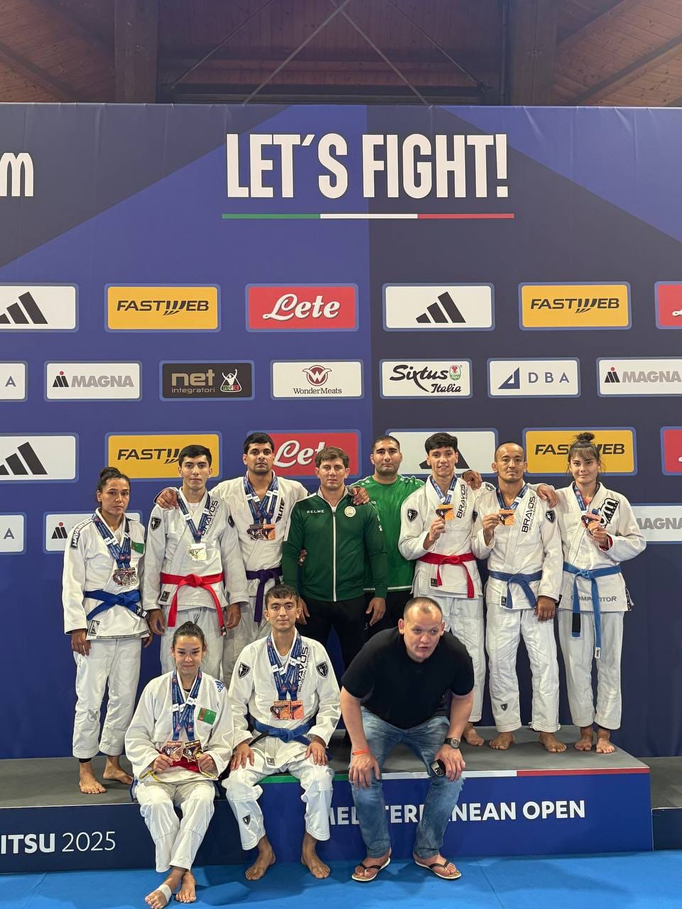 Jiu-jitsu boýunça türkmen türgenleri Rimdäki halkara ýaryşa üstünlikli girişdiler