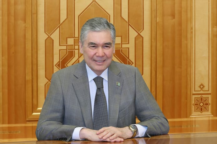 Гурбангулы Бердымухамедов провел встречу с главой представительства АБР в Туркменистане