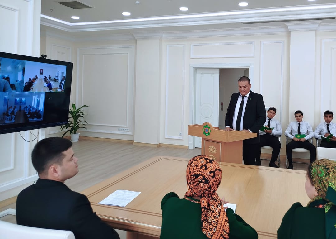 В Аркадаге прошла конференция ко Всемирному дню ветеринарии