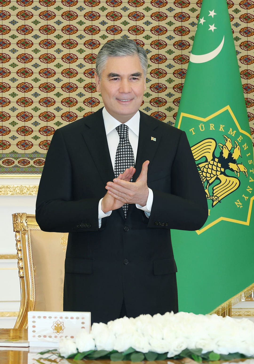 Президент Туркменистана провёл рабочее совещание по развитию Ашхабада